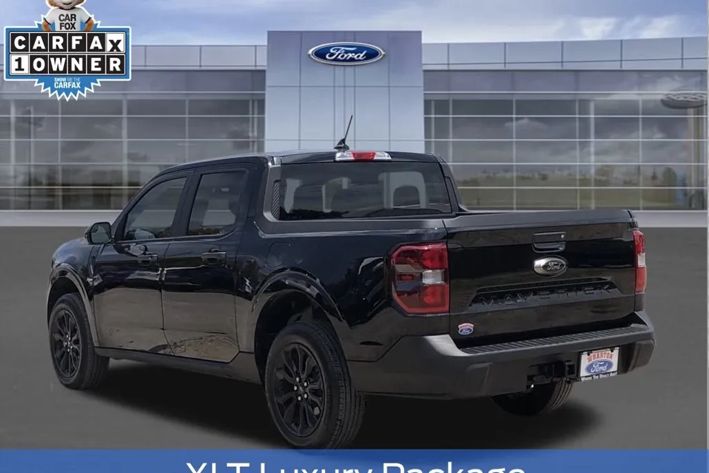 2024 Ford Maverick XLT photo 1