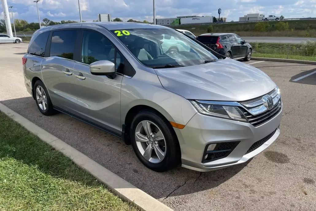 2020 Honda Odyssey EX-L photo 1