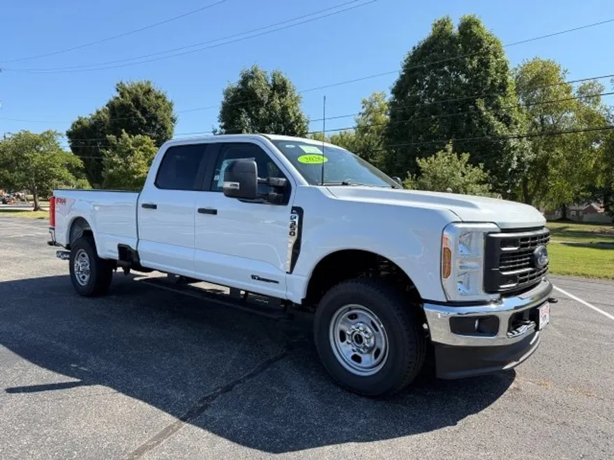 2026 Ford F-350 photo 1