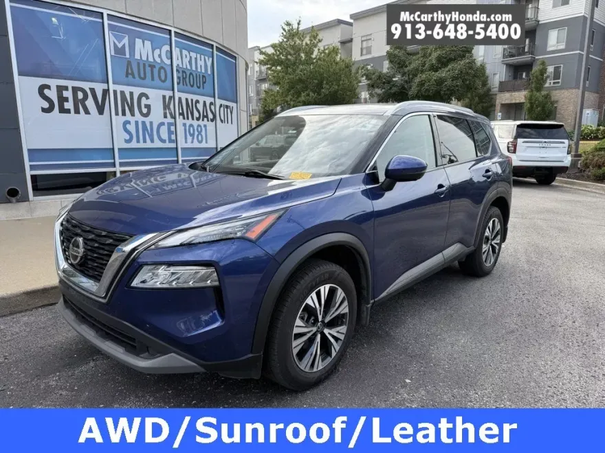 2021 Nissan Rogue SV photo 1