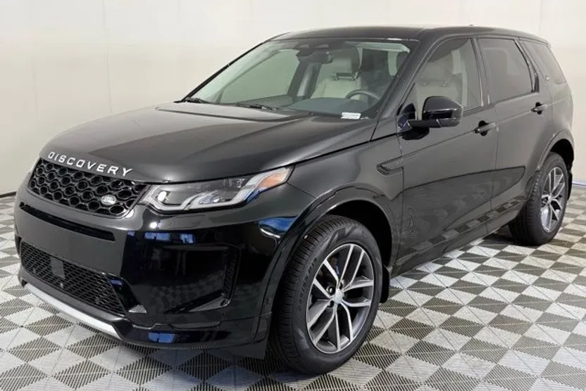 2025 Land Rover Discovery Sport S photo 1