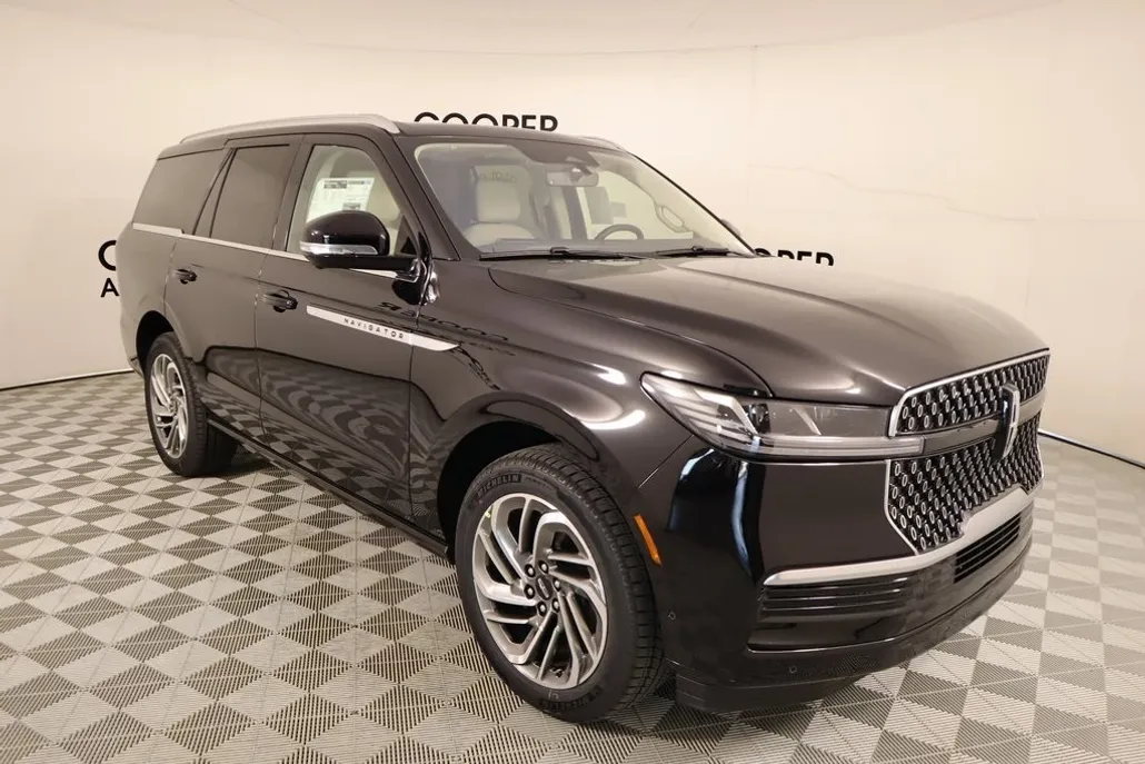 2025 Lincoln Navigator Reserve photo 1