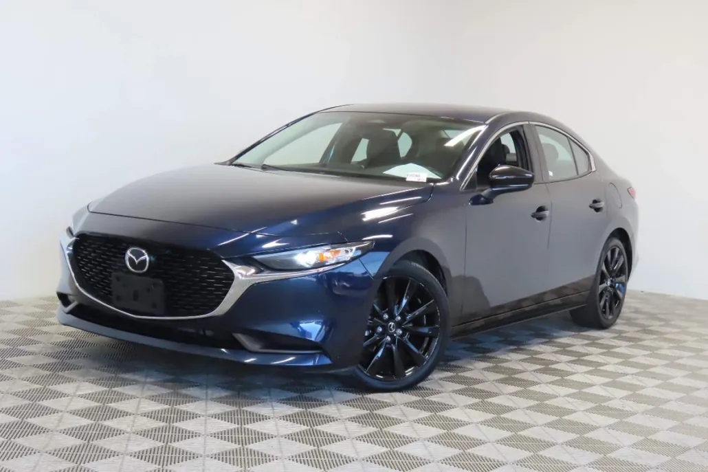 2024 Mazda Mazda3 Sedan 2.5 Select Sport photo 1