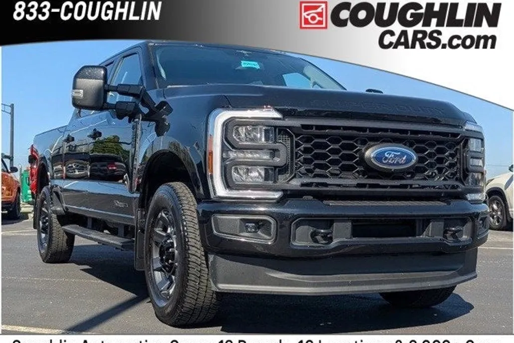 2023 Ford F-350 Lariat photo 1