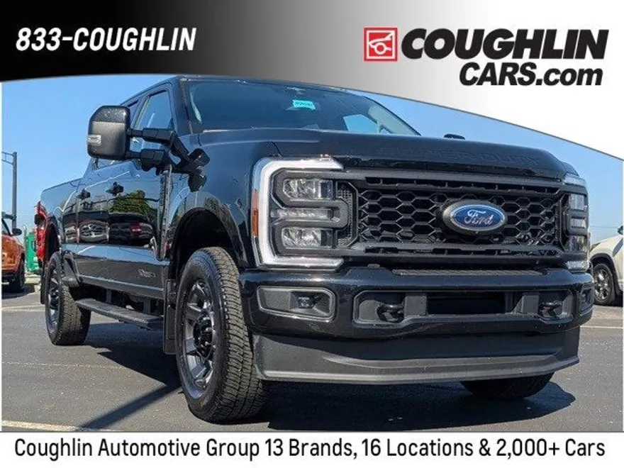 2023 Ford F-350 Lariat photo 1