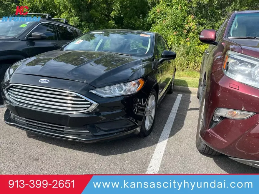 2018 Ford Fusion Hybrid SE photo 1