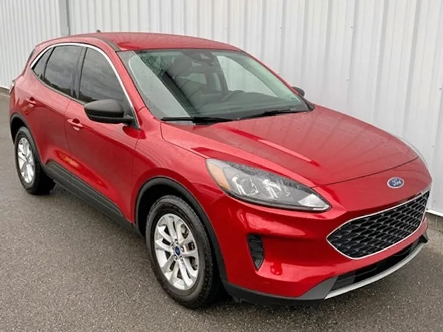 2022 Ford Escape SE photo 1