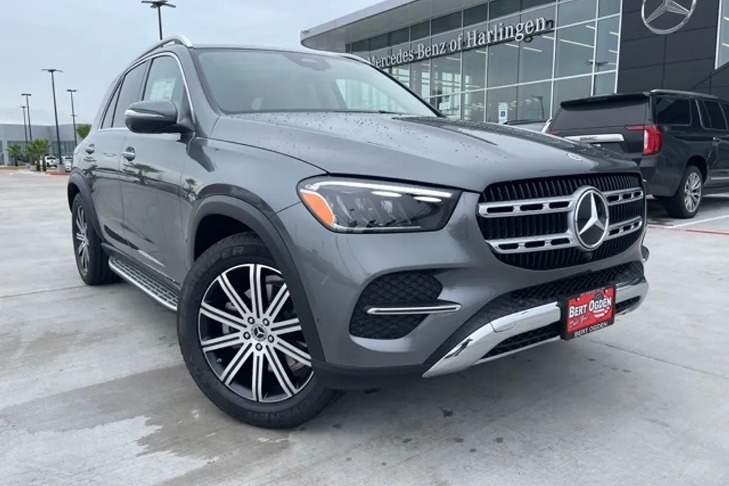 2025 Mercedes Benz GLE 350 4MATIC photo 1