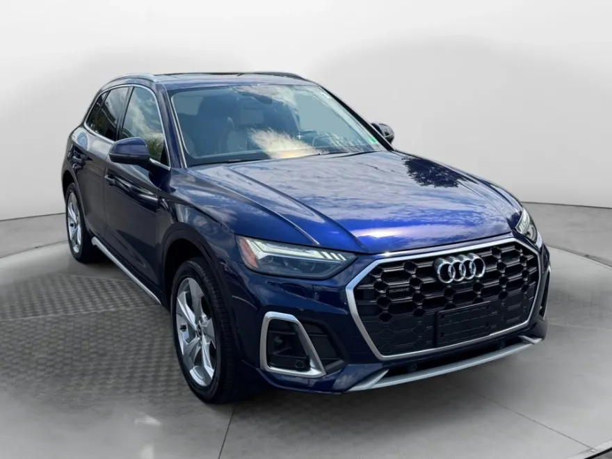 2022 Audi Q5 Prestige 45 TFSI S line Premium photo 1