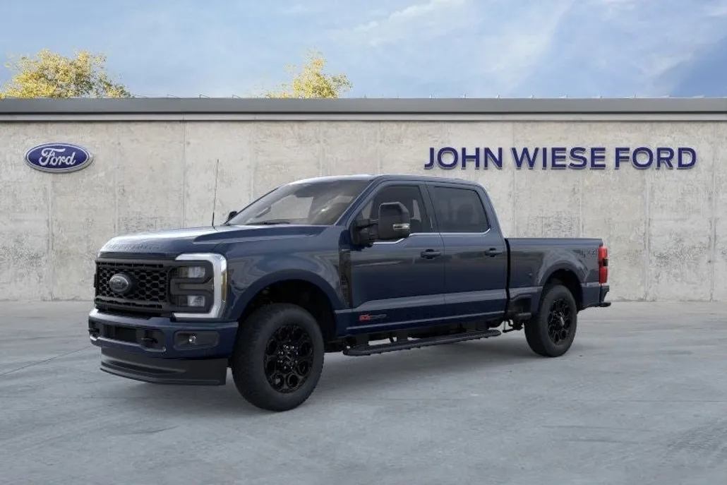 2025 Ford F-350 Lariat photo 1