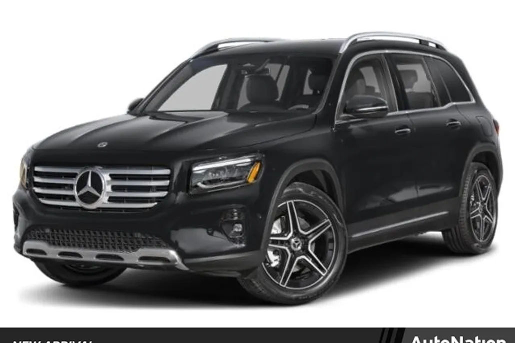 2025 Mercedes Benz GLB 250 photo 1