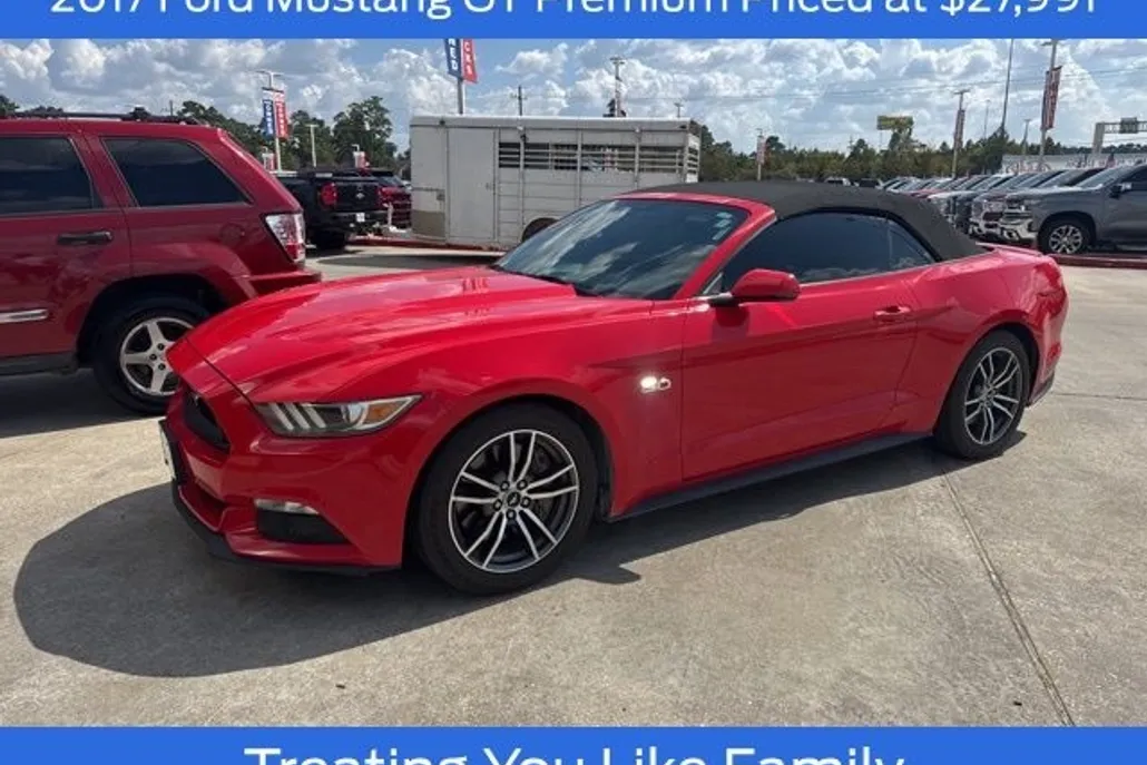 2017 Ford Mustang GT Premium Convertible photo 1