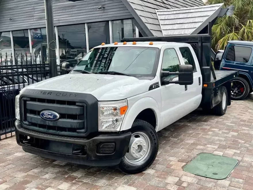 2016 Ford F-350 photo 1