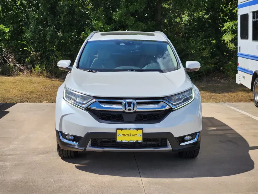 2019 Honda CR-V Touring photo 1