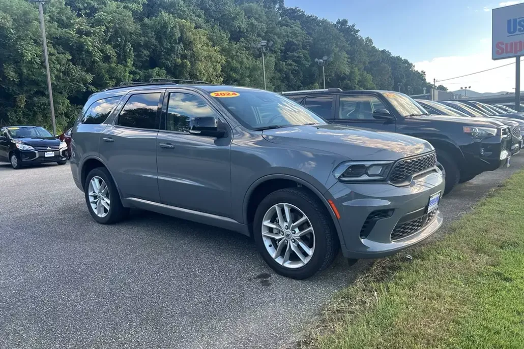 2024 Dodge Durango GT photo 1