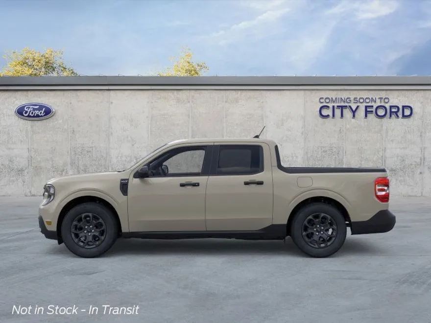 2025 Ford Maverick XLT photo 1