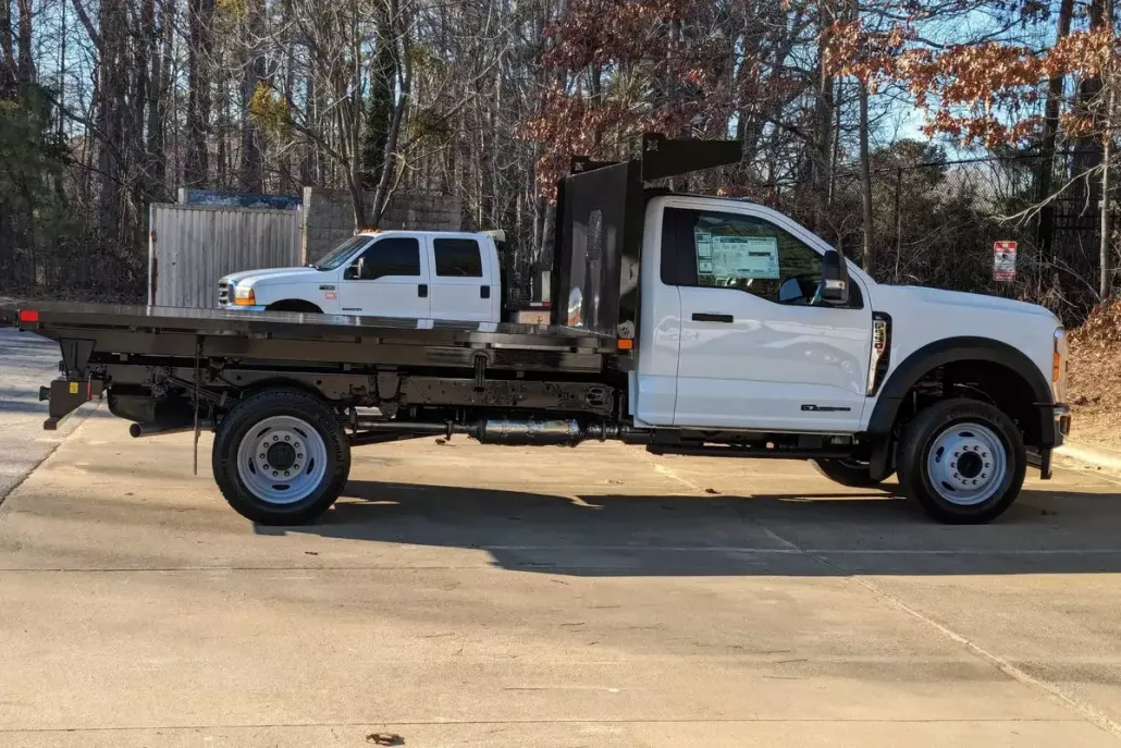 2024 Ford F-550 XL photo 1