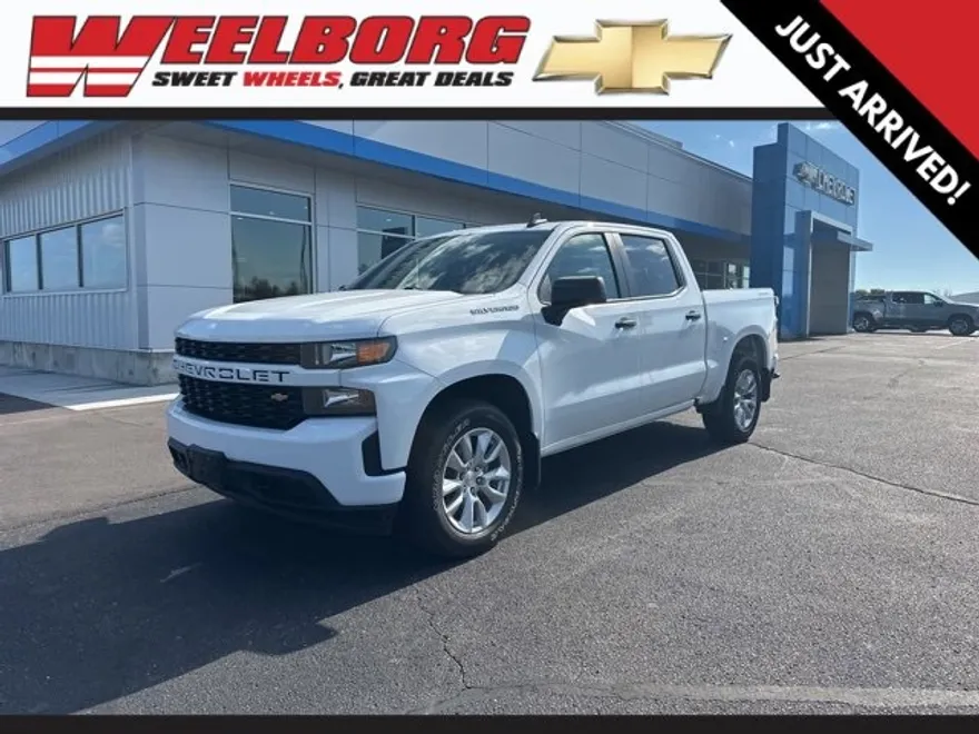 2022 Chevrolet Silverado 1500 Custom photo 1