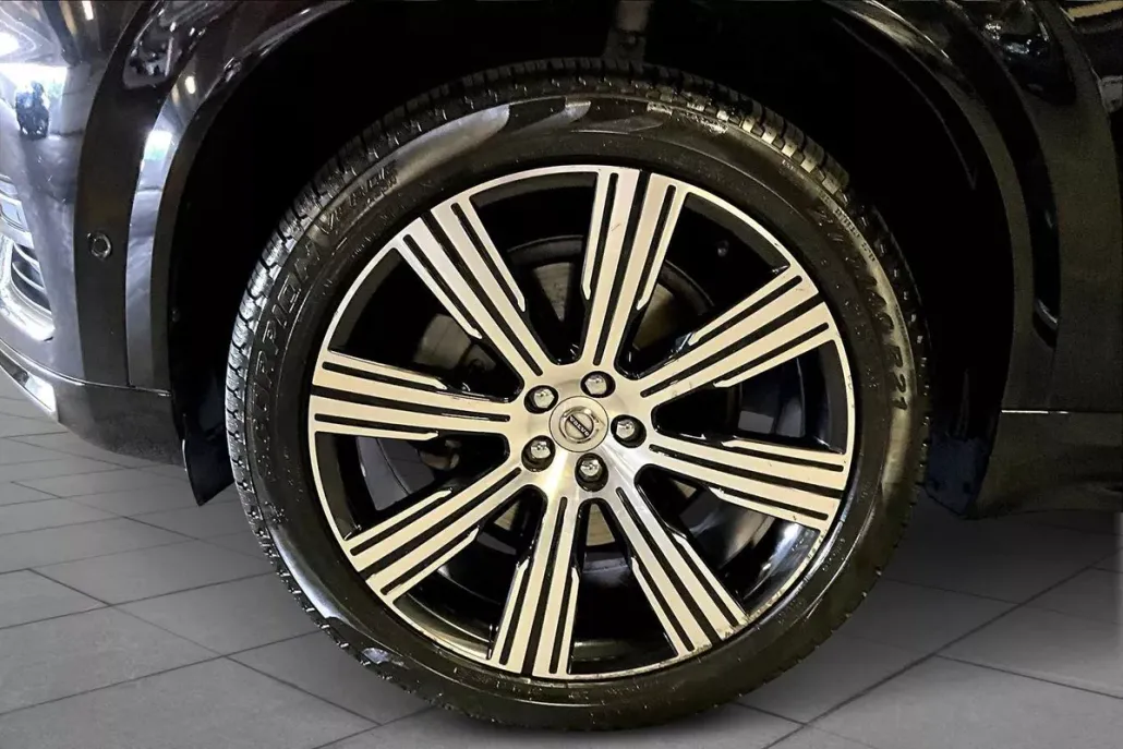 2021 Volvo XC90 Inscription photo 1