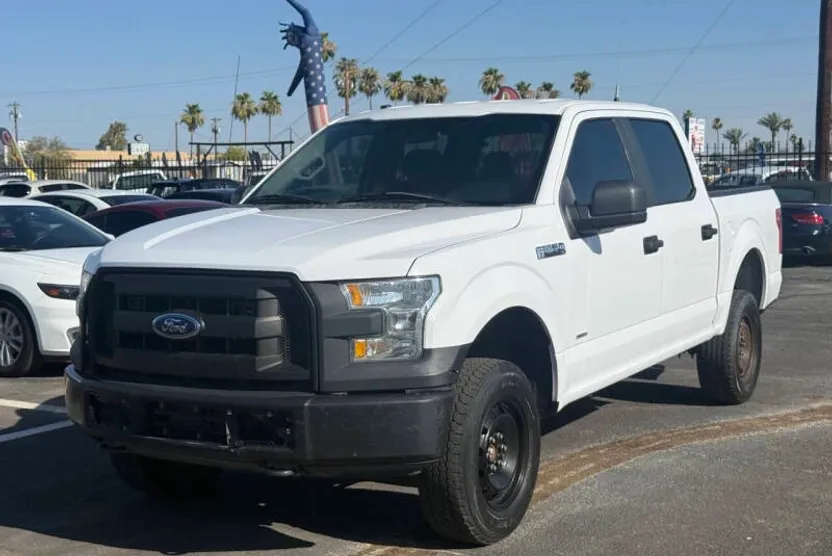 2017 Ford F-150 XL photo 1