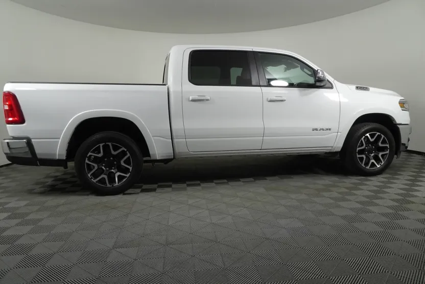 2025 Ram 1500 Laramie photo 1