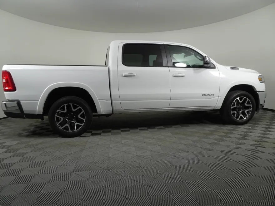 2025 Ram 1500 Laramie photo 1