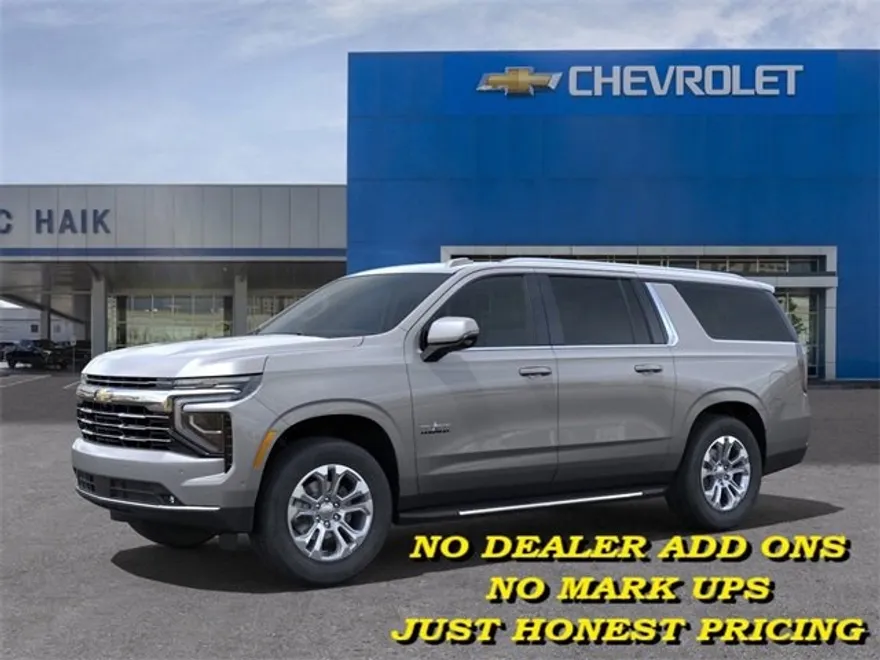 2025 Chevrolet Suburban LT photo 1