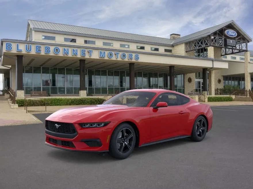 2025 Ford Mustang EcoBoost photo 1