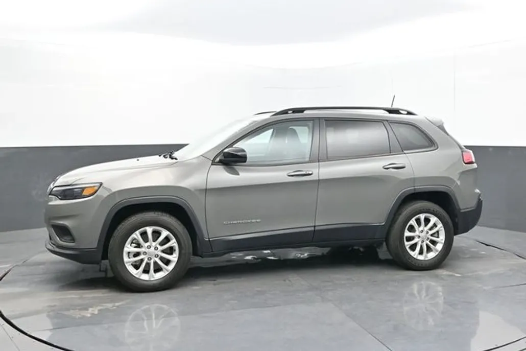 2022 Jeep Cherokee Latitude Lux photo 1