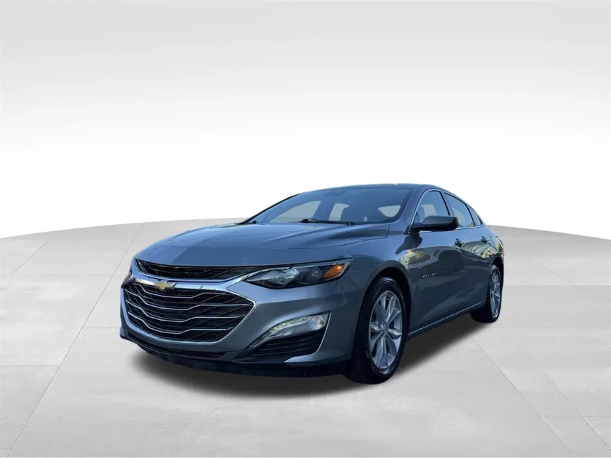 2025 Chevrolet Malibu 1LT photo 1