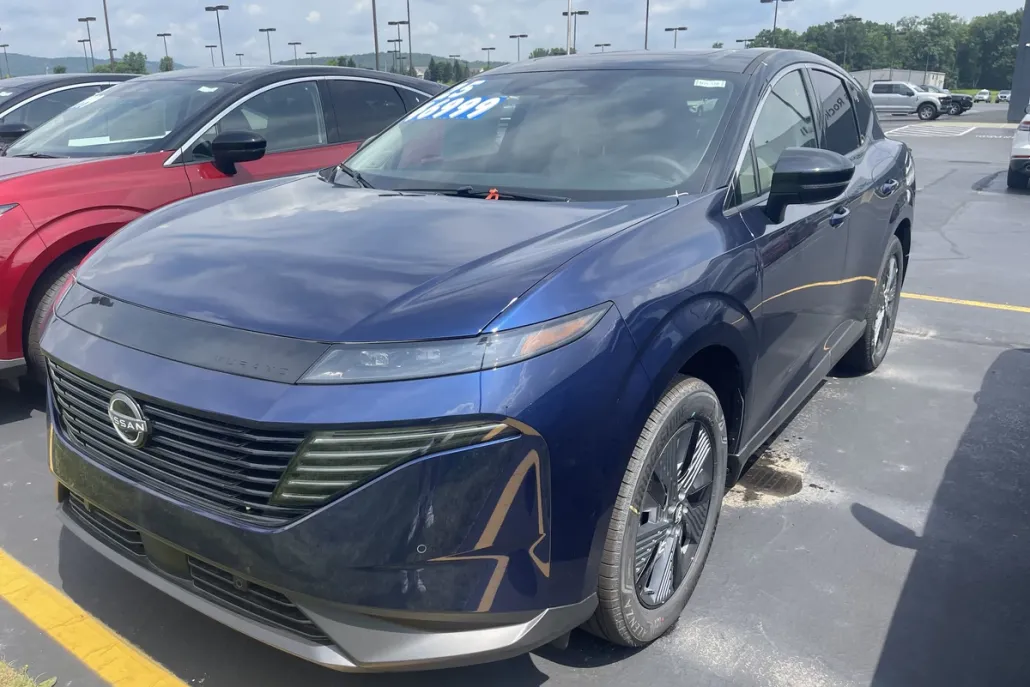 2025 Nissan Murano SL photo 1