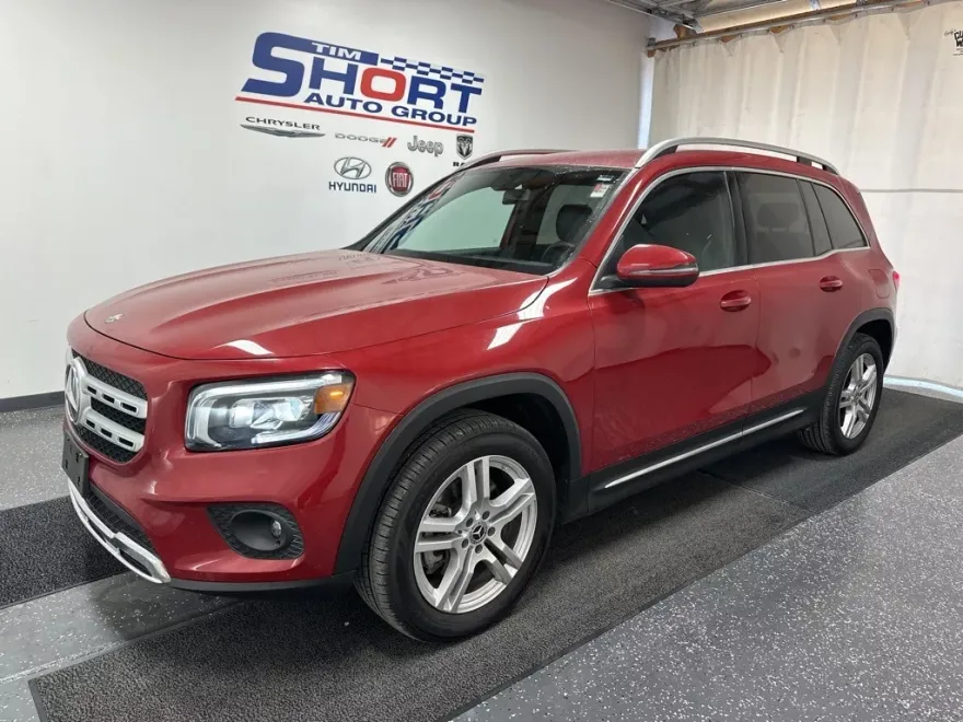 2020 Mercedes Benz GLB 250 4MATIC photo 1