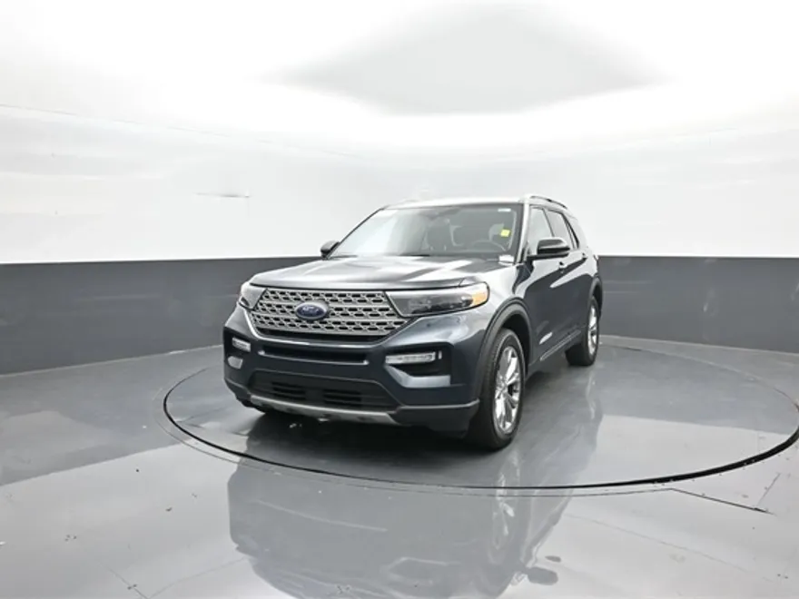 2022 Ford Explorer Limited photo 1