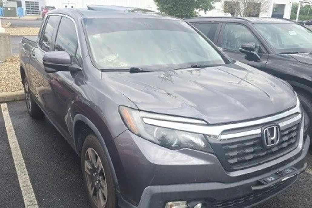 2019 Honda Ridgeline RTL-T photo 1