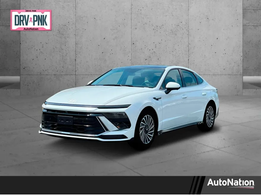 2025 Hyundai Sonata Hybrid Limited photo 1