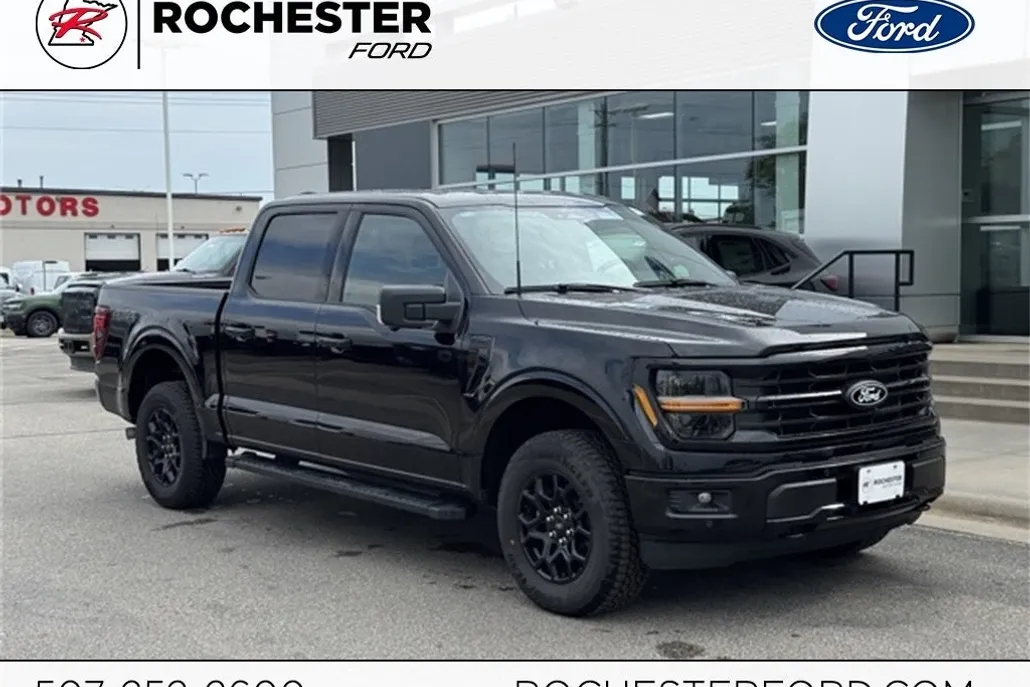 2025 Ford F-150 XLT photo 1