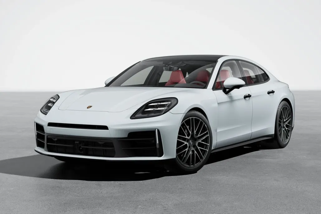 2025 Porsche Panamera 4 photo 1