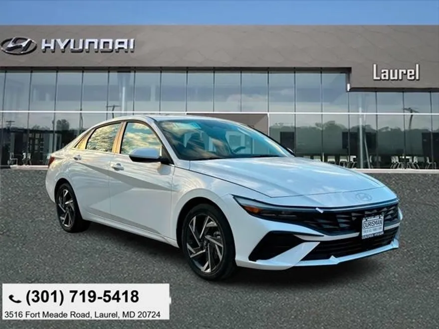 2025 Hyundai Elantra SEL Convenience photo 1