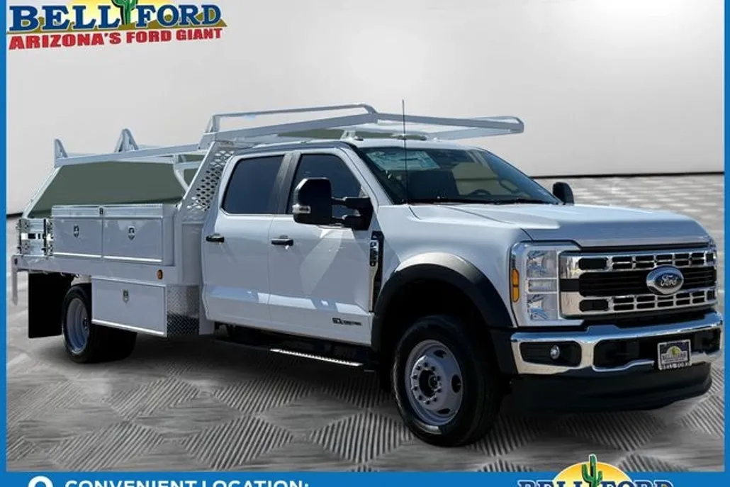 2025 Ford F-550 photo 1