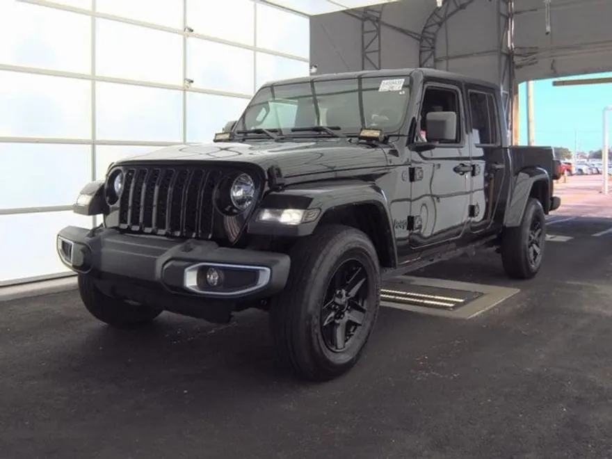 2022 Jeep Gladiator Sport photo 1