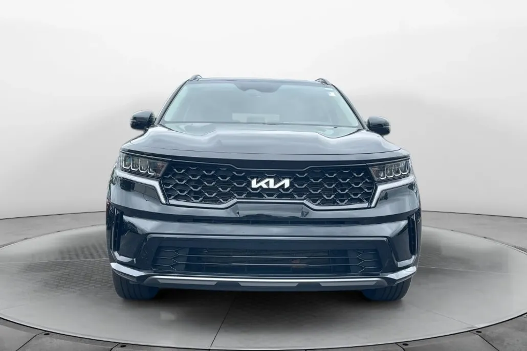 2023 Kia Sorento S photo 1