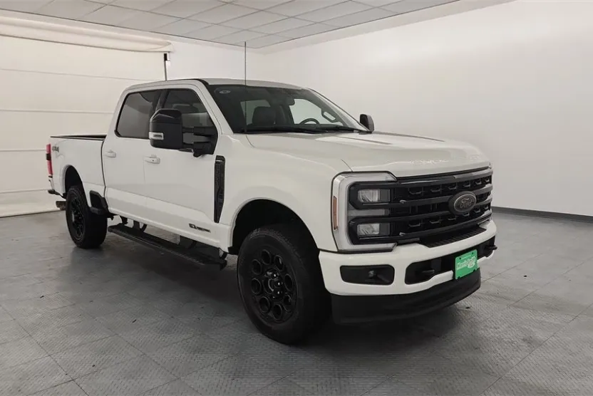 2024 Ford F-250 photo 1