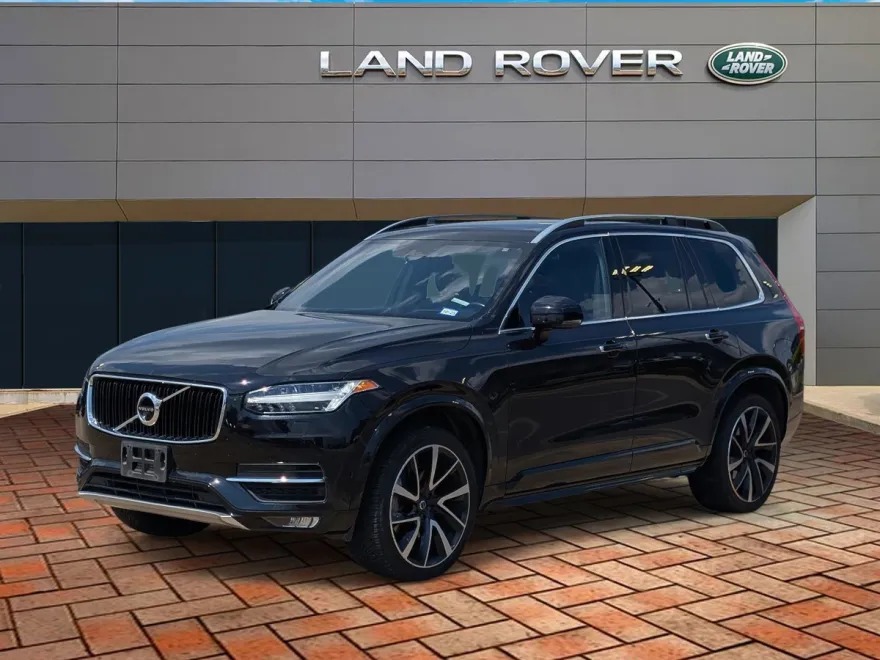 2019 Volvo XC90 T6 Momentum photo 1