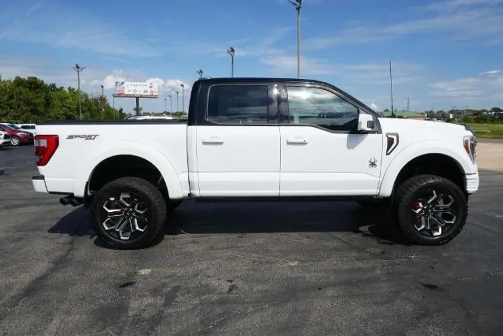 2022 Ford F-150 Lariat photo 1