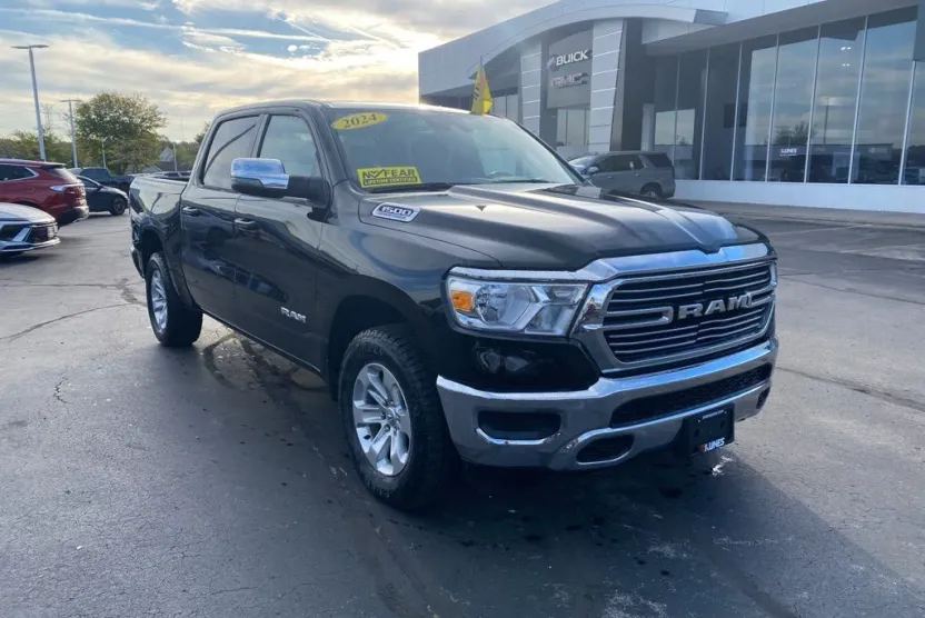 2024 Ram 1500 Laramie photo 1