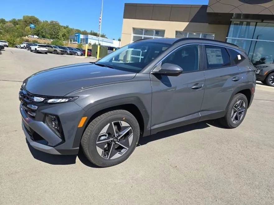 2026 Hyundai Tucson SEL photo 1