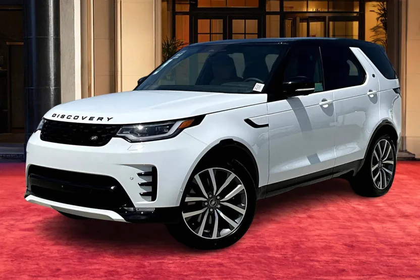 2025 Land Rover Discovery SE photo 1
