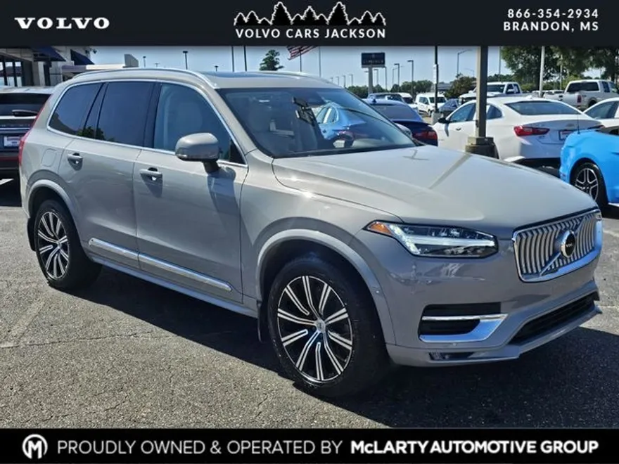 2024 Volvo XC90 Core photo 1