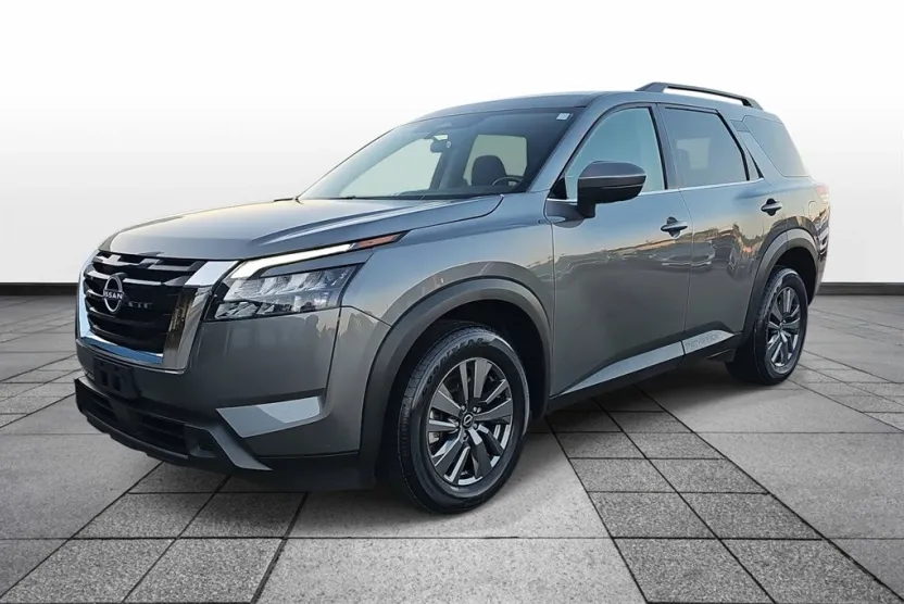 2024 Nissan Pathfinder SV photo 1