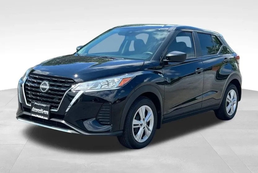 2024 Nissan Kicks S photo 1